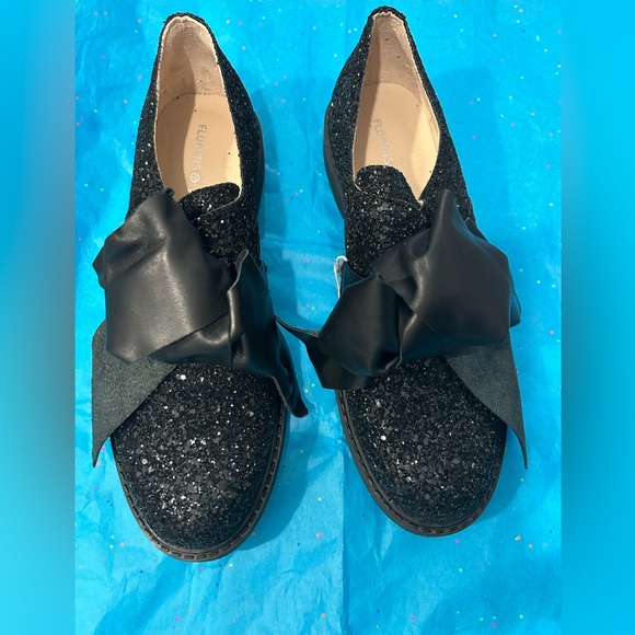 Women’s flats - Picture 2 of 4